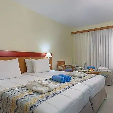 Avra Szálloda 4*